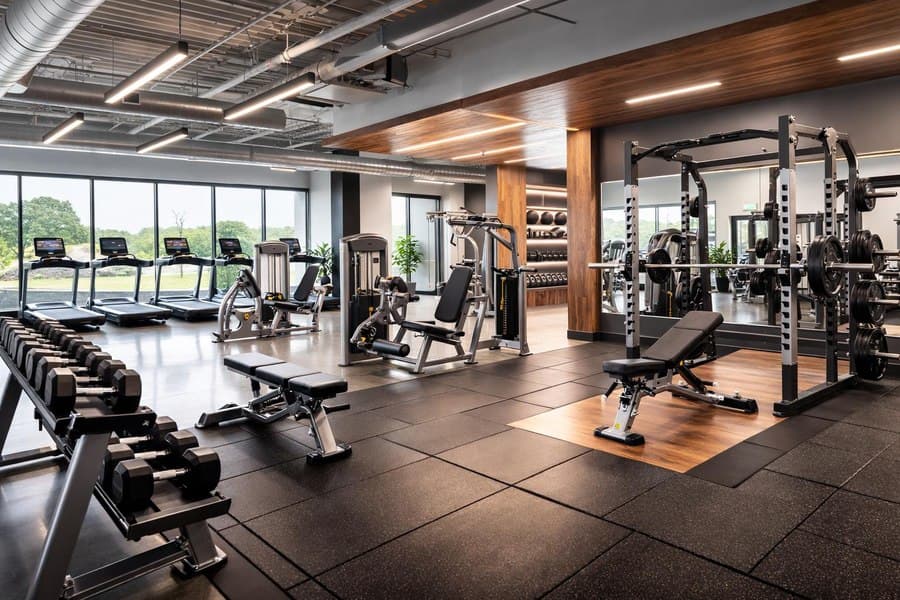 Gyms & Fitness