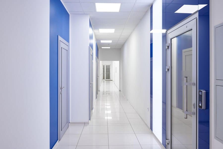 Hospitals & Clinics